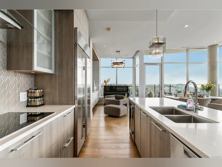 PH1801-960 Yates Street, Victoria, BC, V8V 3M3 - 14