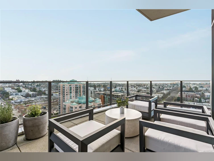 PH1801-960 Yates Street, Victoria, BC, V8V 3M3 - 16