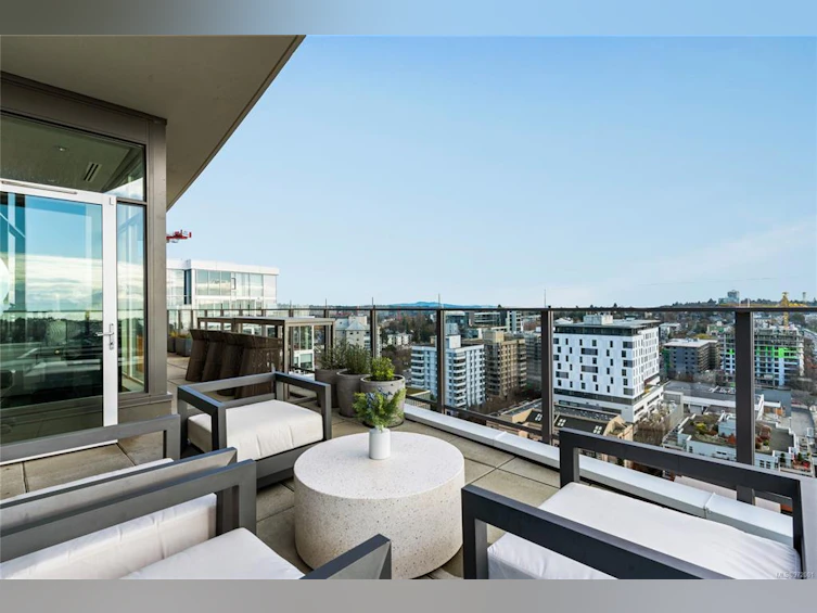 PH1801-960 Yates Street, Victoria, BC, V8V 3M3 - 19