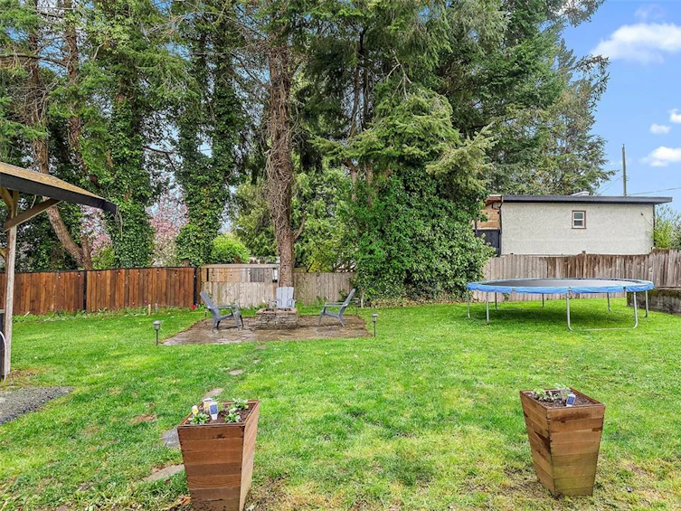 6673 Lincroft Road, Sooke, BC, V0S 1N0 - 3