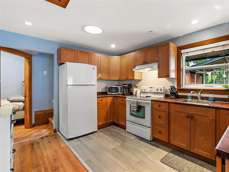 6673 Lincroft Road, Sooke, BC, V0S 1N0 - 12