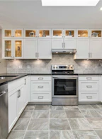 7070 West Saanich Rd 22