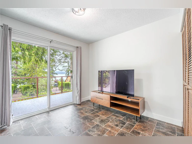 11650 Seabreeze Road, North Saanich, BC, V8L 3X9 - 16