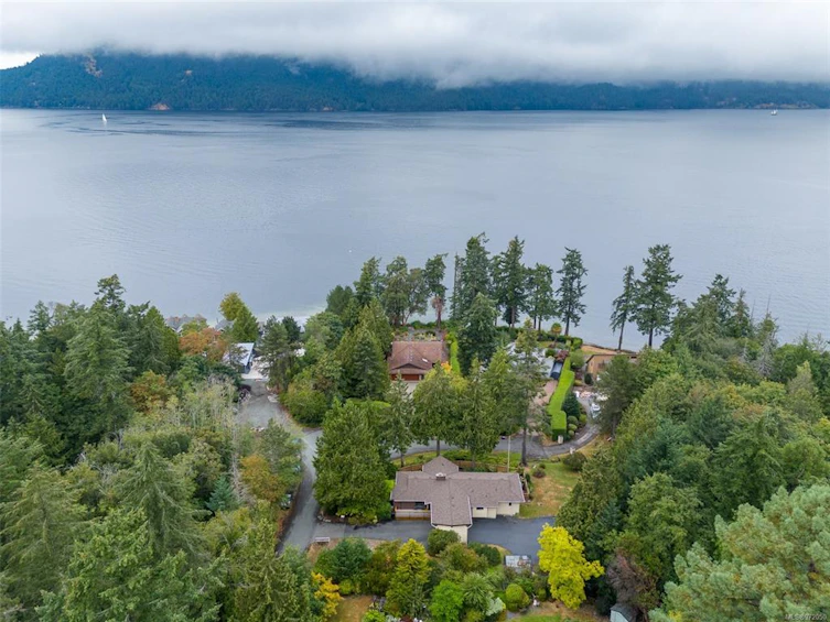 11650 Seabreeze Road, North Saanich, BC, V8L 3X9 - 40