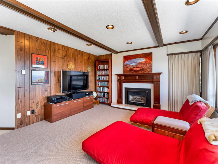 5254 Westover Place, Saanich, BC, V8Y 1P6 - 9