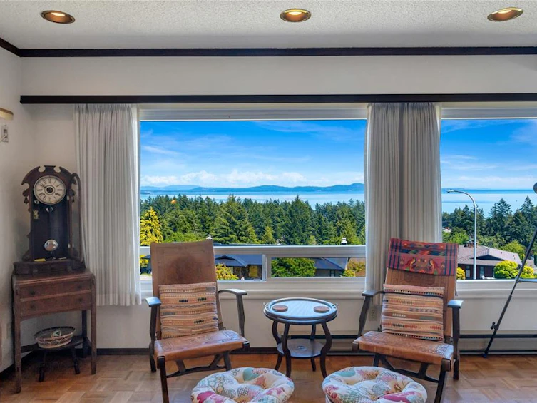 5254 Westover Place, Saanich, BC, V8Y 1P6 - 12