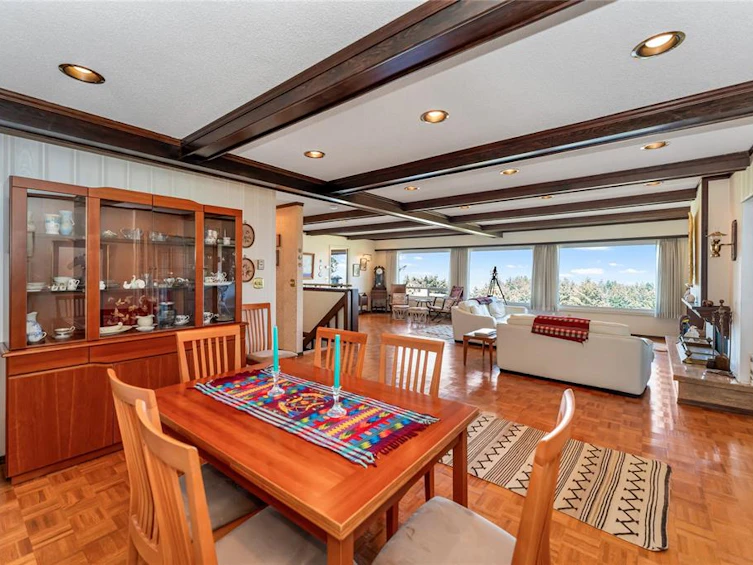 5254 Westover Place, Saanich, BC, V8Y 1P6 - 13