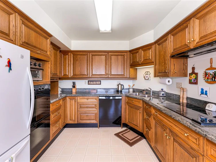 5254 Westover Place, Saanich, BC, V8Y 1P6 - 18