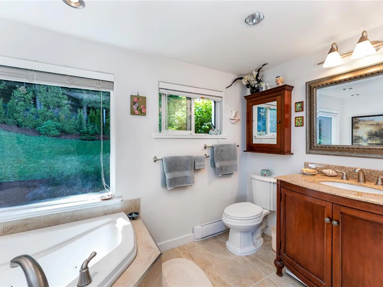 5254 Westover Place, Saanich, BC, V8Y 1P6 - 25