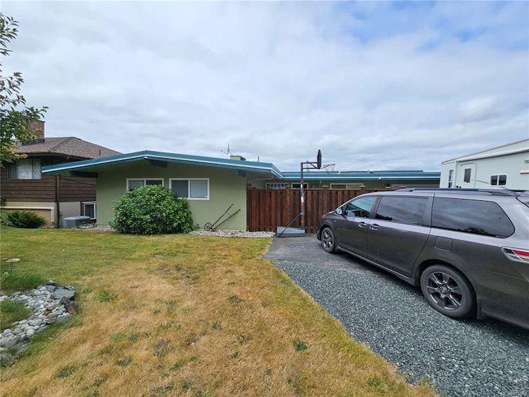 3566 17th Avenue, Port Alberni, BC, V9Y 5E9 - 2