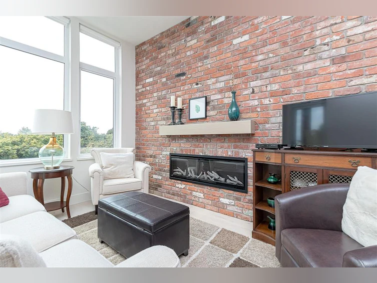 303-501 Park Place, Esquimalt, BC, V9A 0H3 - 4