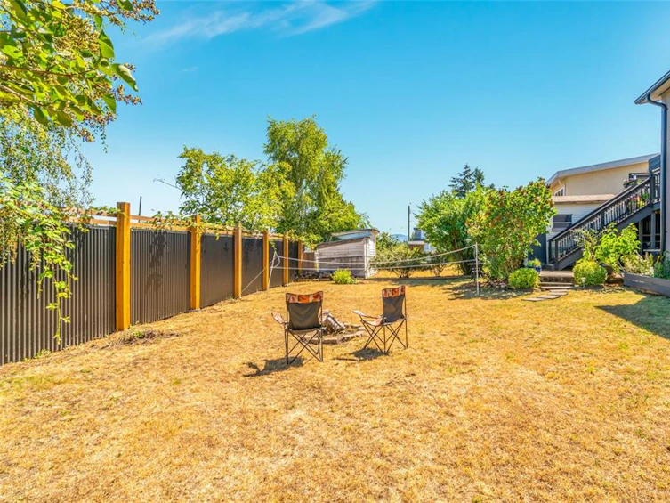 550 Holly Avenue, Nanaimo, BC, V9S 3M6 - 48