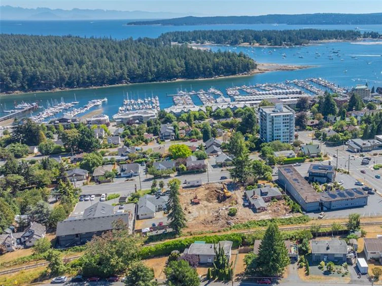 550 Holly Avenue, Nanaimo, BC, V9S 3M6 - 56