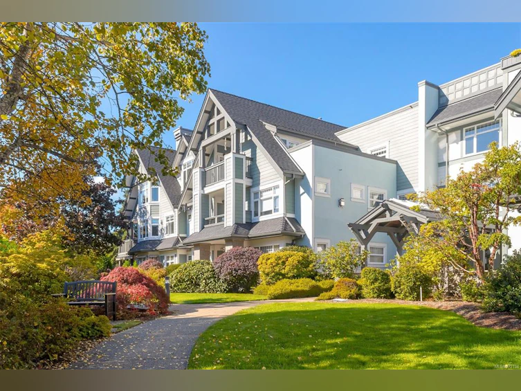 256-4488 Chatterton Way, Saanich, BC, V8X 5H7 - 33