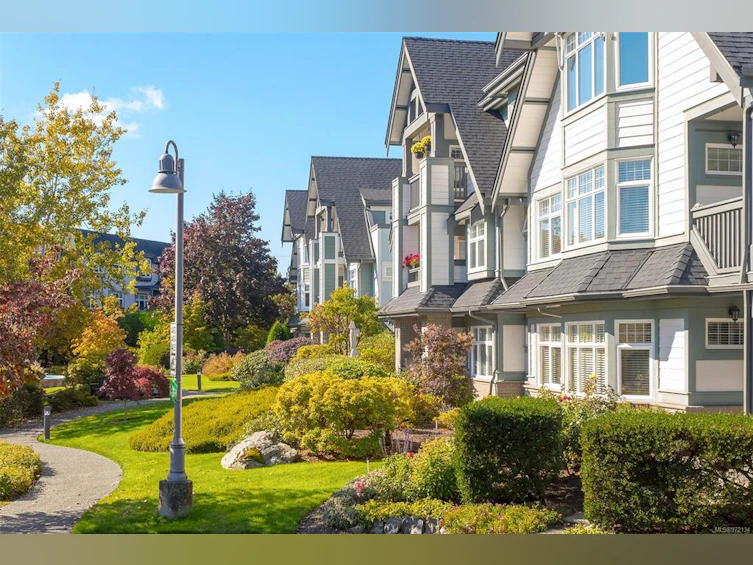 256-4488 Chatterton Way, Saanich, BC, V8X 5H7 - 36