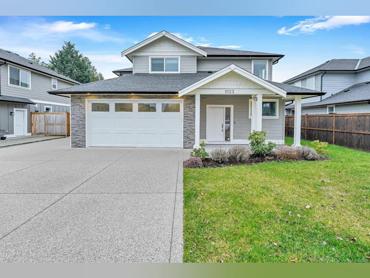 1023 Englewood Avenue, Langford, BC, V9C 2Y8 - 2