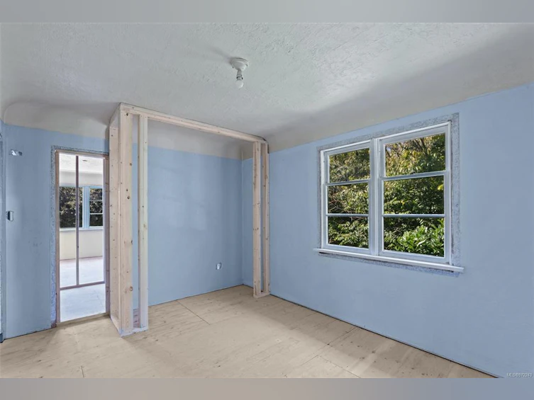 1160 Oxford Street, Victoria, BC, V8V 2V4 - 31