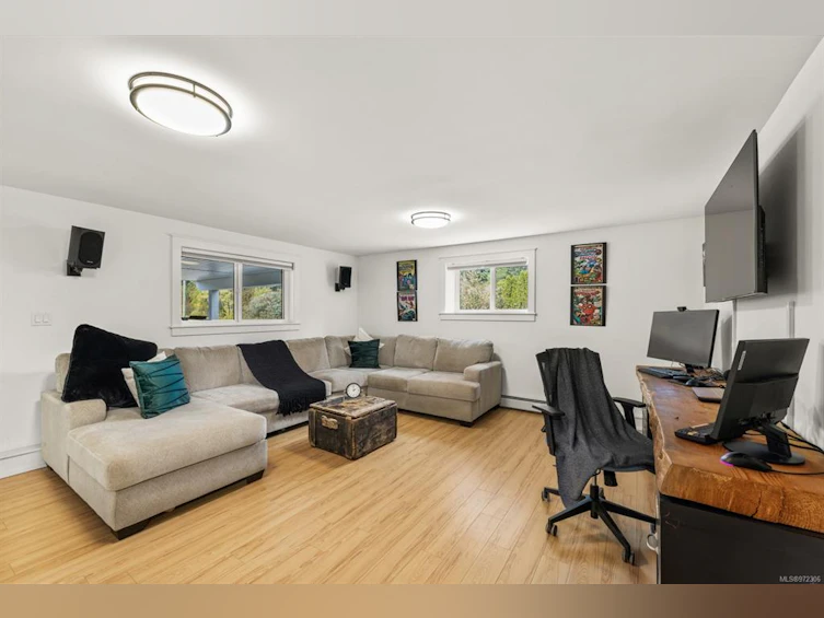 4821 Elk Road, Saanich, BC, V9E 2E6 - 36