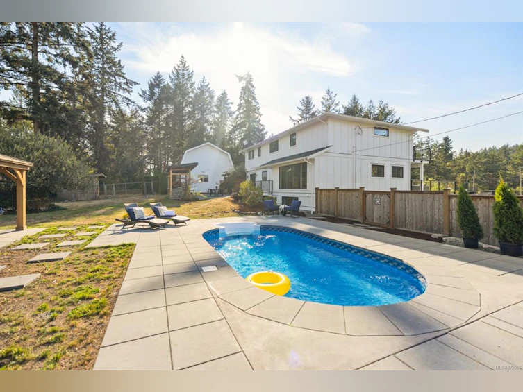 4821 Elk Road, Saanich, BC, V9E 2E6 - 43