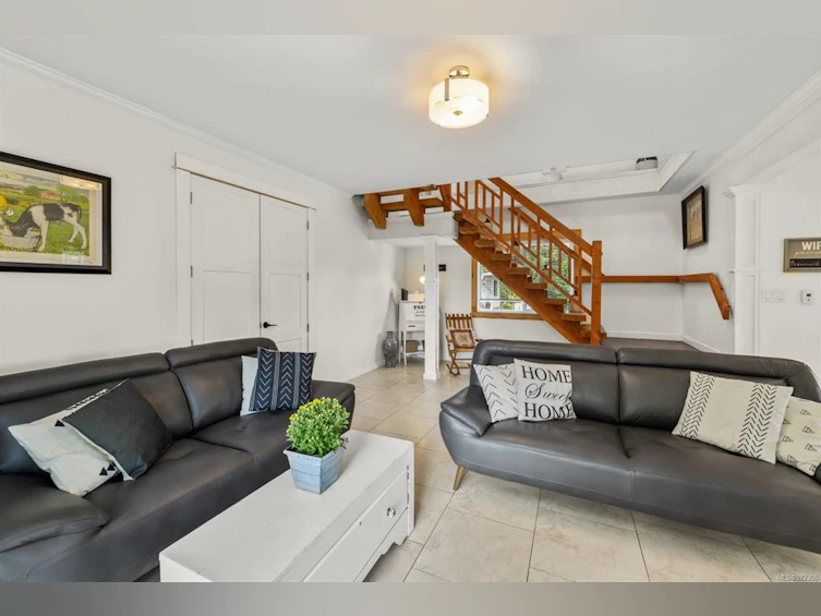 4821 Elk Road, Saanich, BC, V9E 2E6 - 49
