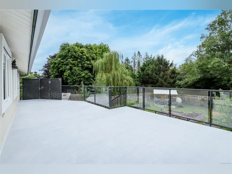 1671 Maquinna Avenue, Comox, BC, V9M 3K9 - 32