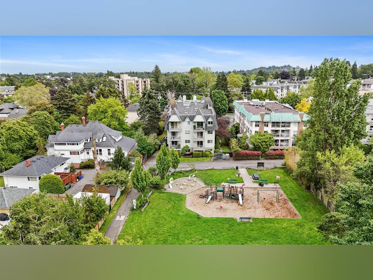101-1714 Fort Street, Victoria, BC, V8R 1J2 - 26