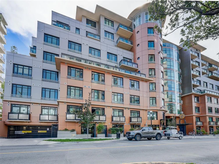 436-1029 View Street, Victoria, BC, V8V 4Y3