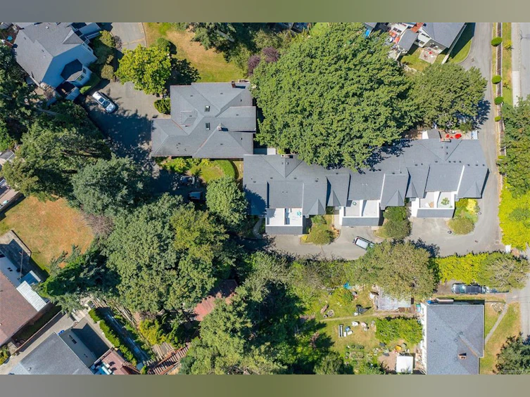 8-3993 Columbine Way, Saanich, BC, V8Z 6Z2 - 7