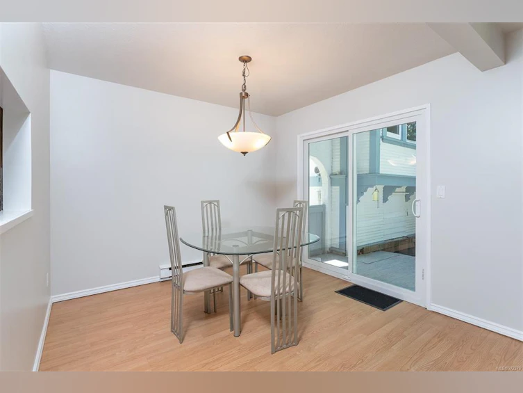 8-3993 Columbine Way, Saanich, BC, V8Z 6Z2 - 21