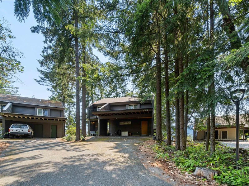 68 Summit Drive, Nanaimo BC V9T 4Y1