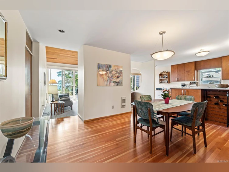 68 Summit Drive, Nanaimo, BC, V9T 4Y1 - 6