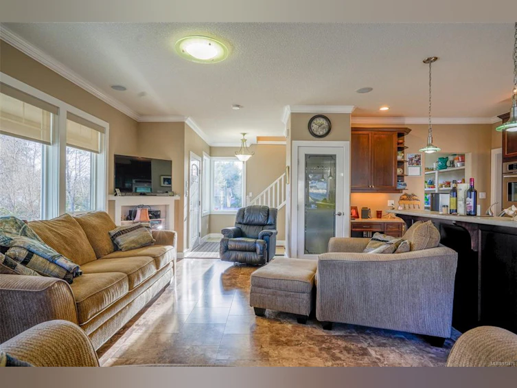 5271 Forrest Road, Port Alberni, BC, V9Y 7A9 - 8