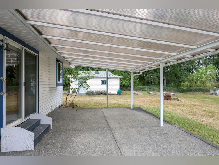 2810 Ulverston Avenue, Cumberland, BC, V0R 1S0 - 26