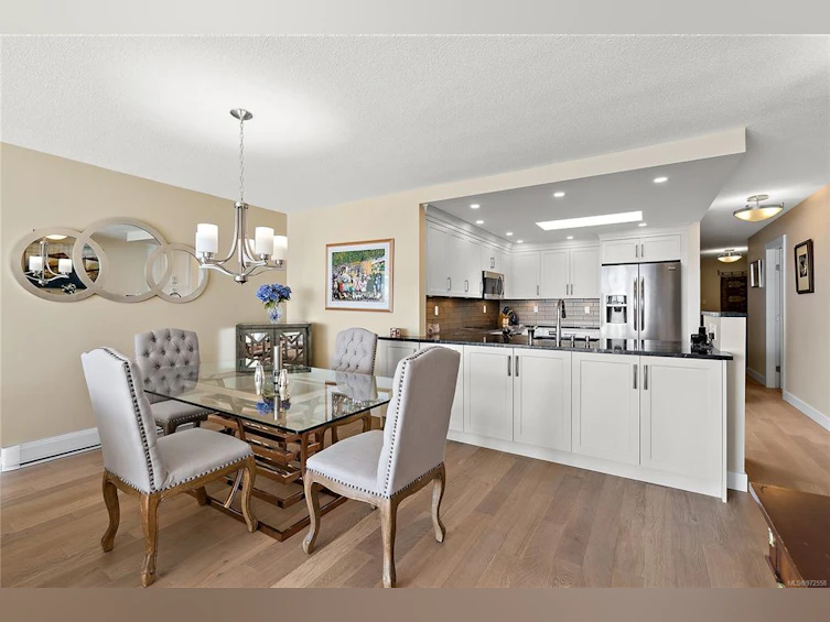 5C-9851 Second Street, Sidney, BC, V8L 3C7 - 13
