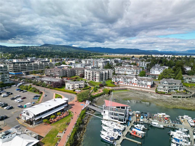 5C-9851 Second Street, Sidney, BC, V8L 3C7 - 25