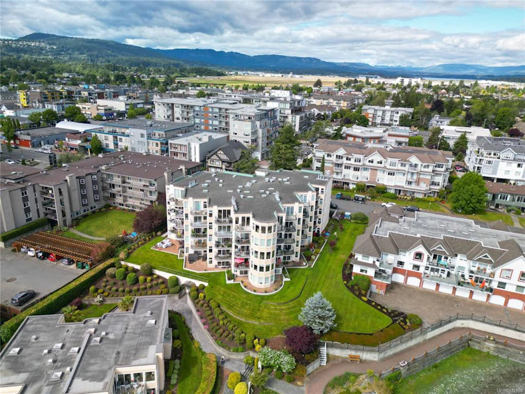 5C-9851 Second Street, Sidney, BC, V8L 3C7 - 28