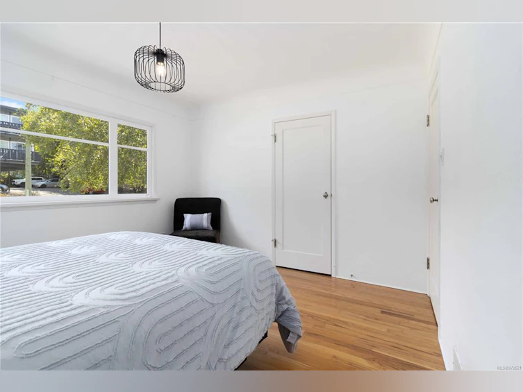430 Lampson Street, Esquimalt, BC, V9A 5Z2 - 38
