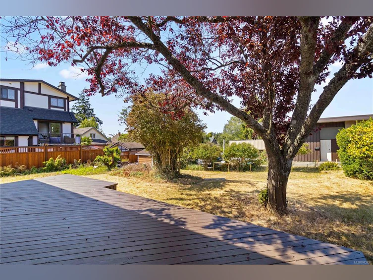 430 Lampson Street, Esquimalt, BC, V9A 5Z2 - 53