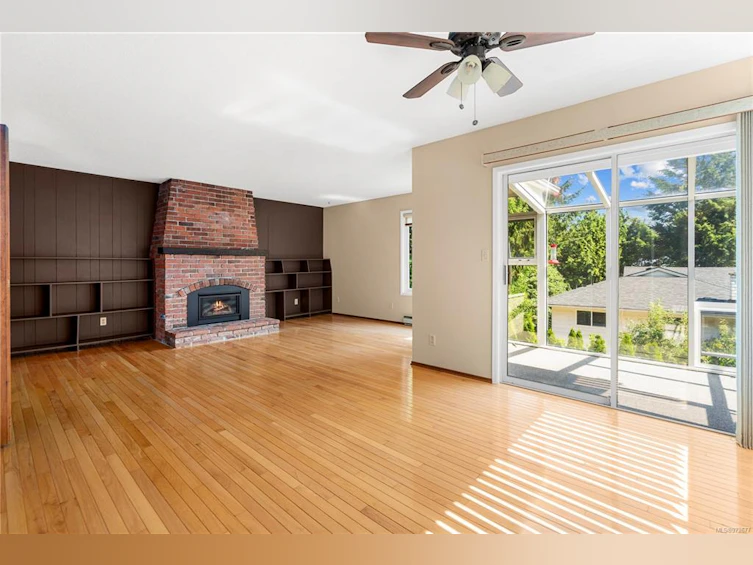 5091 Catalina Terrace, Saanich, BC, V8Y 2A6 - 5