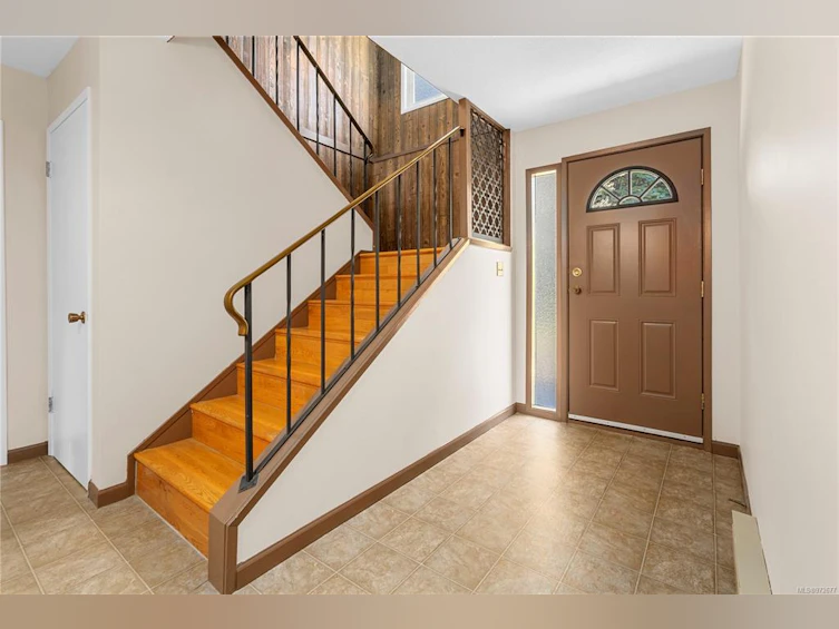 5091 Catalina Terrace, Saanich, BC, V8Y 2A6 - 20