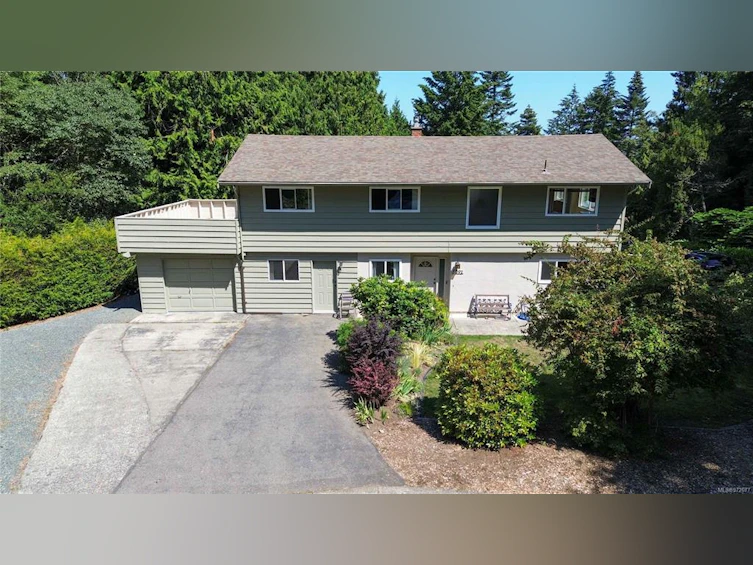 5091 Catalina Terrace, Saanich, BC, V8Y 2A6 - 42