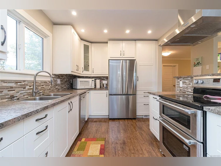 2357 Malaview Avenue, Sidney, BC, V8L 2G1 - 8