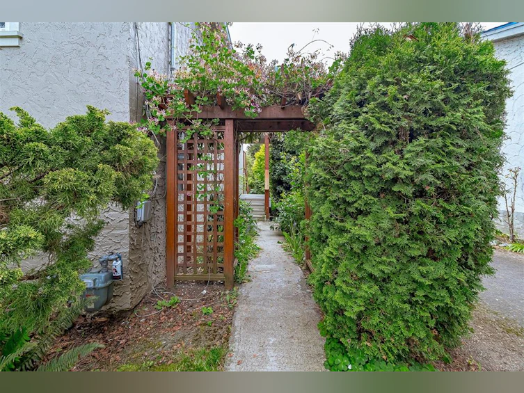 2357 Malaview Avenue, Sidney, BC, V8L 2G1 - 40