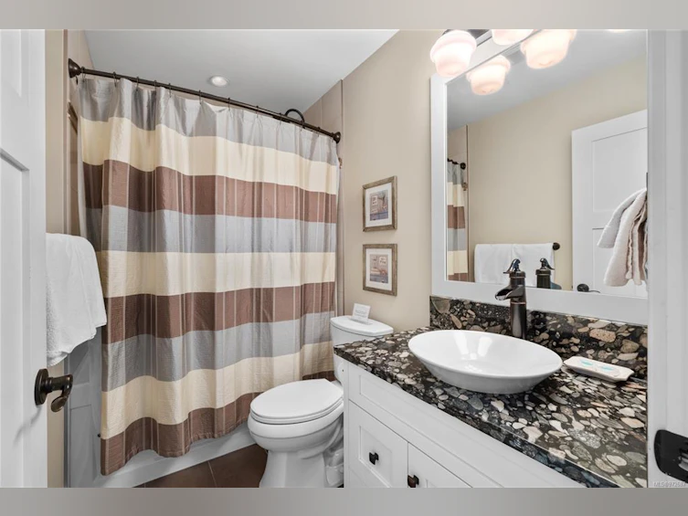 45-5251 W Island Highway, Qualicum Beach, BC, V9K 2C1 - 37