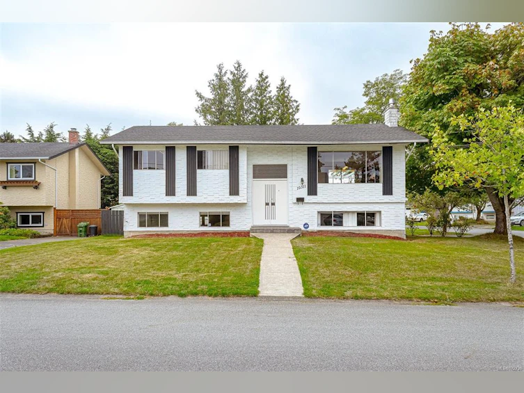10311 Pollard Place, Sidney, BC, V8L 2M3 - 2