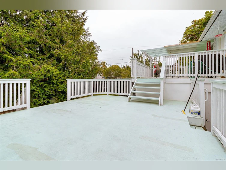 10311 Pollard Place, Sidney, BC, V8L 2M3 - 30