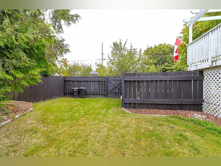 10311 Pollard Place, Sidney, BC, V8L 2M3 - 35