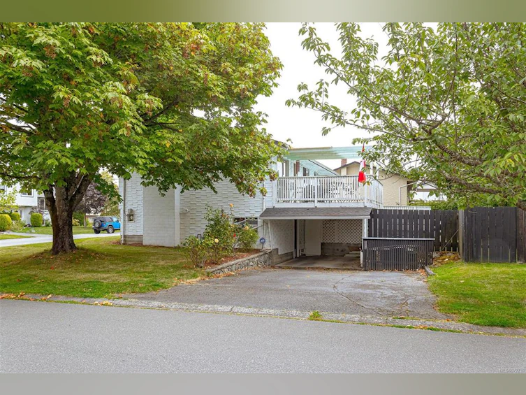 10311 Pollard Place, Sidney, BC, V8L 2M3 - 38