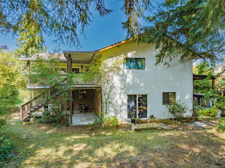 886 Cavin Road, French Creek, BC, V9P 1Z9 - 11
