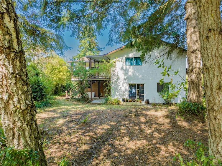 886 Cavin Road, French Creek, BC, V9P 1Z9 - 36